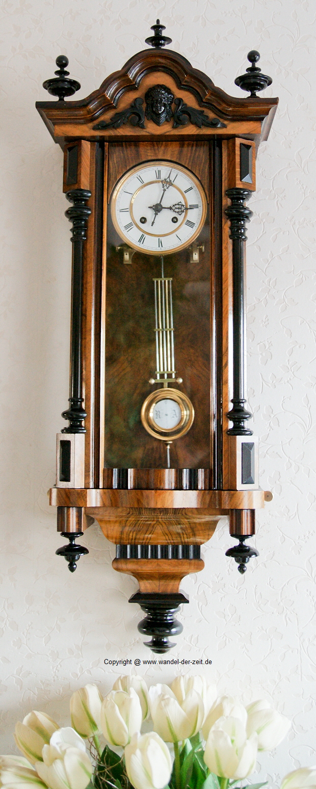 Aus Holz geboren - Carl werner Regulator 01