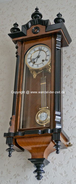 Lenzkirch Louis Philippe Regulator Nussbaum mit Ebonisierungen 03